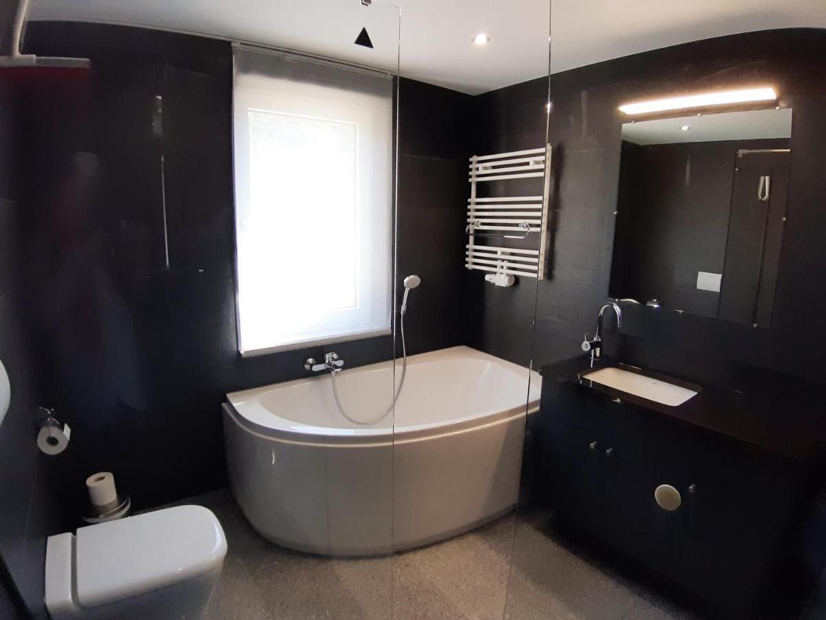 Wellenreiter 2 Apartment เบรเกอ ภายนอก รูปภาพ